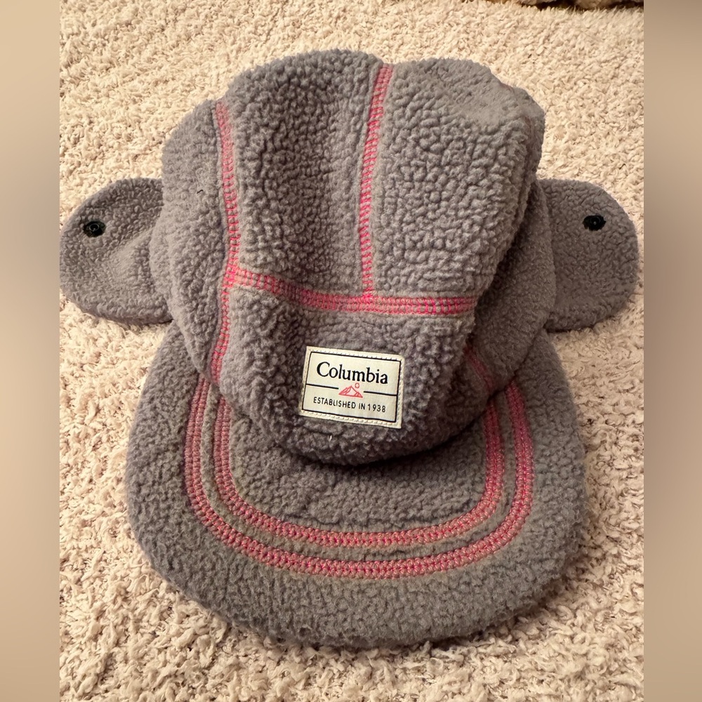 Columbia Fleece Hat in Gray with Pink Stitching